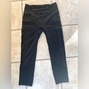 Lululemon ALL THE RIGHT PLACES CROP II *23